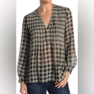 Max Studio - Plaid Pleated Top - Black - Excellent Condition